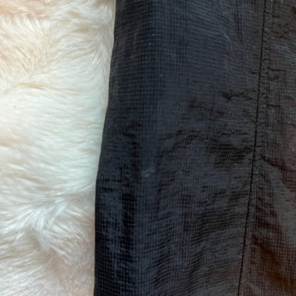 Lululemon Jacket Clear Intention Cropped Black Ladies Size 4 NWT - Picture 15 of 16